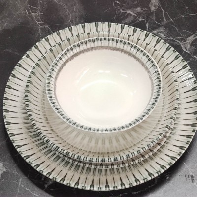 Porselen desenli lüks yemek takımı 24 parça set 4035