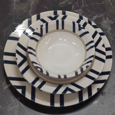 Porselen desenli lüks yemek takımı 24 parça set 4163