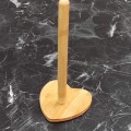 Bambu Havlu ve Peçetelik Asma Aparatı 28 cm Şık ve Pratik Kağıtlık kalp Bambu Havlu ve Peçetelik Asma Aparatı 28 cm Şık ve Pratik Kağıtlık kalp