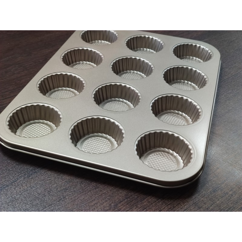 Muffin Kalıp Mini 12 Hazneli 35X27 cm çizgi Muffin Kalıp Mini 12 Hazneli 35X27 cm çizgi